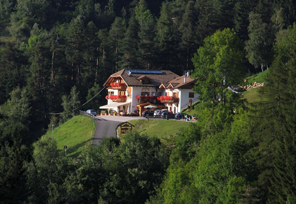 Agritur Fior Di Bosco Hotel Valfloriana Esterno foto